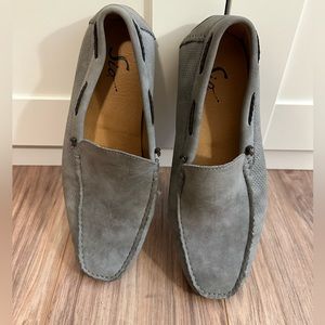 Sio Mens Gray Faux Suede Moccasins Size 12